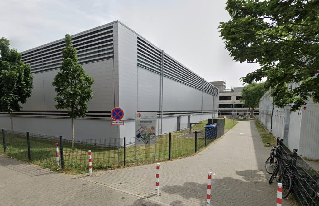 Brühlwiesenhalle